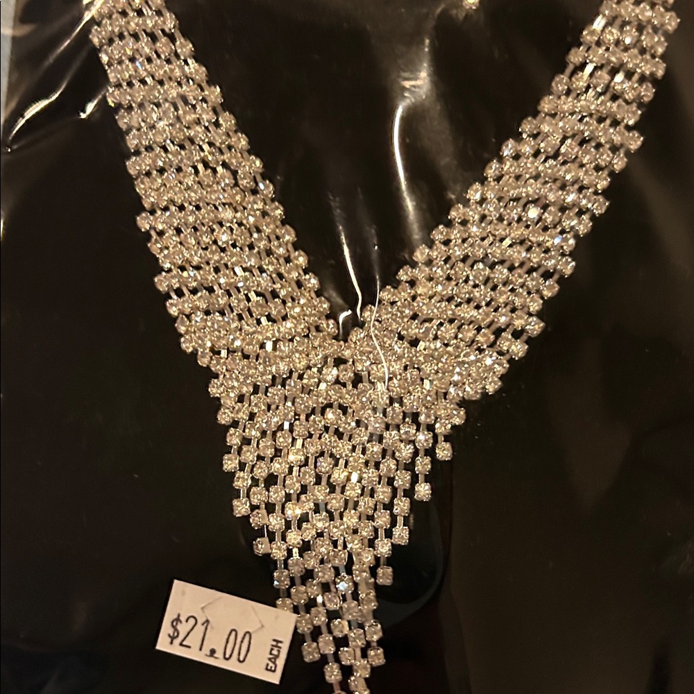 Silver Jewelry Set - Picture 3 of 5